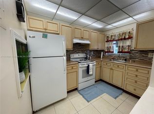 2720 N Pine Island Rd APT 111, Sunrise, FL 33322