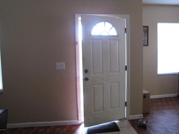 4th image of 3646 Brentwood Blvd