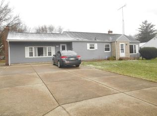 78 W Caston Rd, Akron, OH 44319