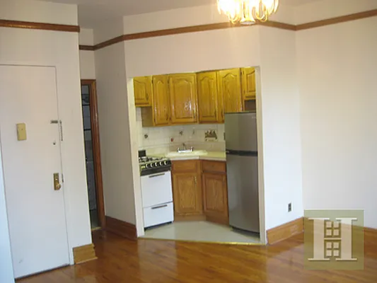 Rented by Halstead Real Estate | media 11