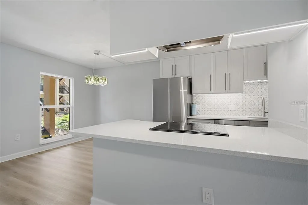 1 bed, 1.0 bath, 645 sqft, $1,850 — Photo 4