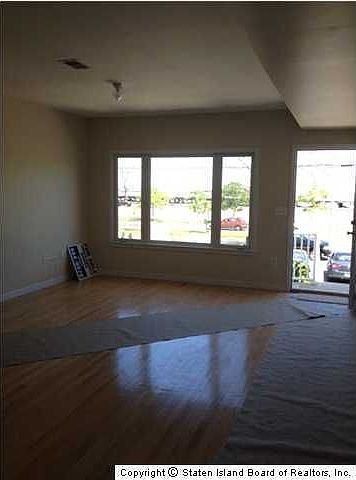 1st image of 481 E Fr Capodanno Blvd