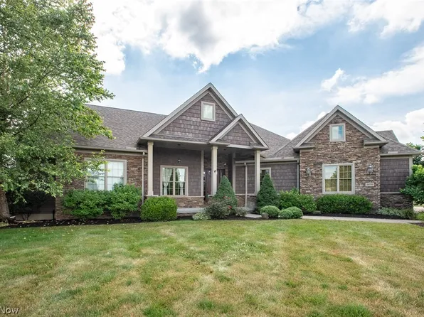 2839 Wind Field Dr, Medina, OH 44256