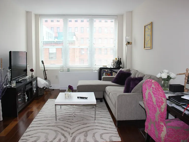 88 Morgan St #506 — Photo 1
