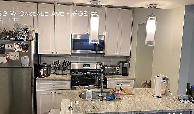 733 W Oakdale Ave #GE — Photo 1