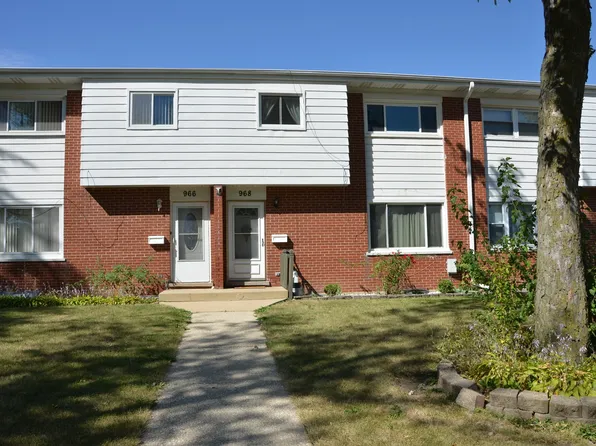 968 N Virginia Ln, Elmhurst, IL 60126