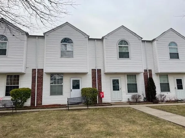 6 Village Mil, Haverstraw, NY 10927