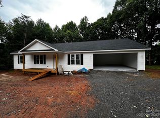 174 Bowman Rd, Statesville, NC 28625