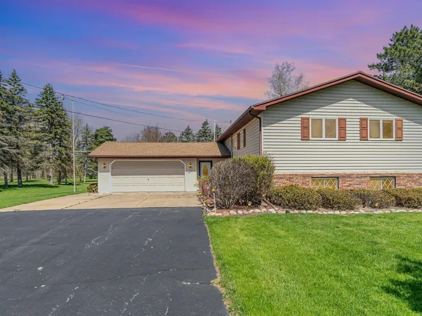 2967 Lauria Rd, Kawkawlin, MI 48631