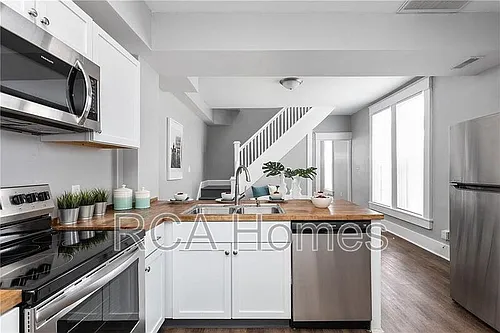 1024 Orange St Photo 1