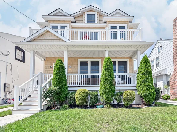 206 N Granville Ave, Margate, NJ 08402