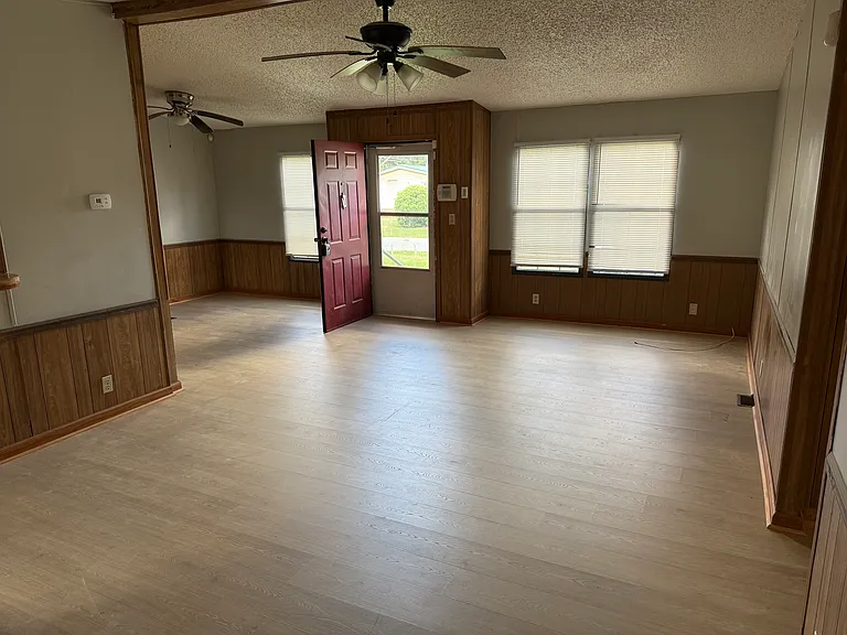 970 Whippoorwill Way — Photo 3