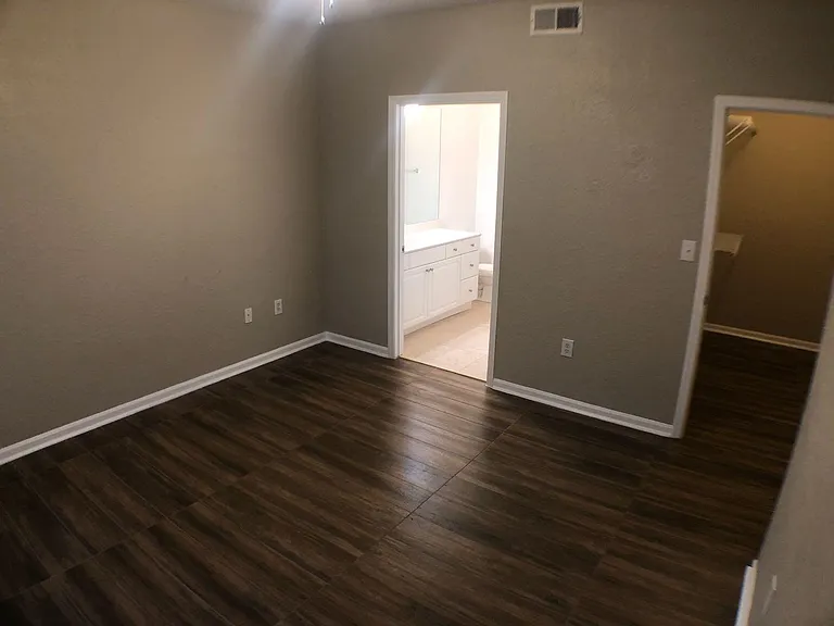 8539 Gate Pkwy W #424 — Photo 15