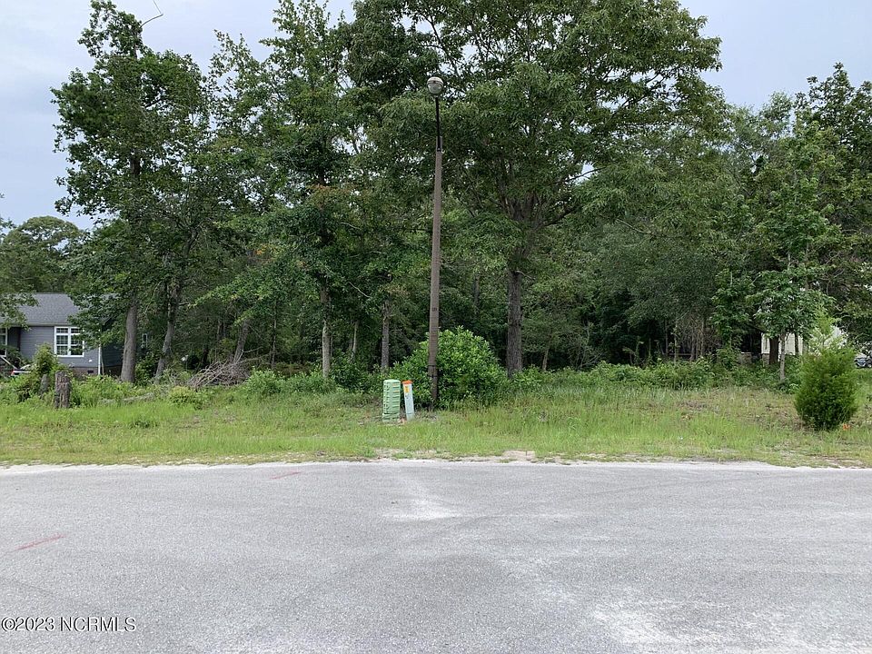 1st image of 4989 Lakewood Drive SW