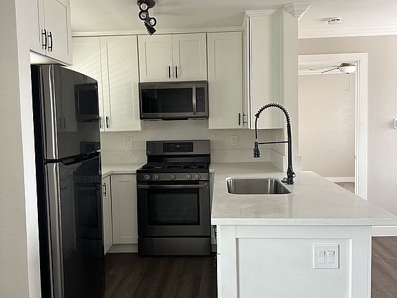 3rd image of 1267 Meta St #10505815
