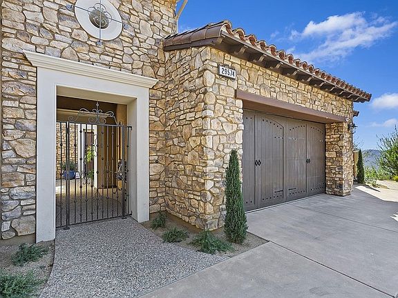 5th image of 29574 Welk Highland Dr