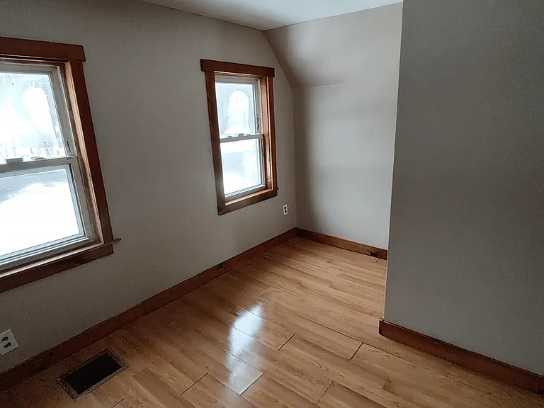 328 N Pond Rd — Photo 12