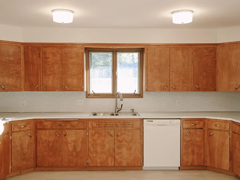 502 NW Sunset Dr — Photo 13