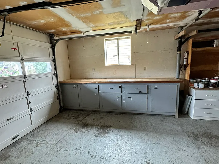 3013 W 2nd St — Photo 20
