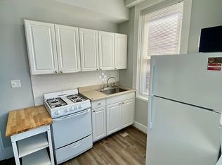 3244 N 15th St #J04, Philadelphia, PA 19140