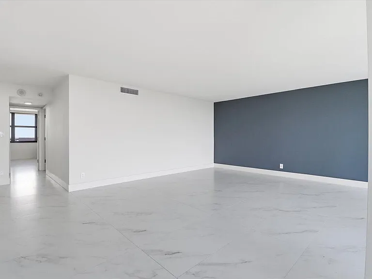 936 Intracoastal Dr #21C — Photo 4