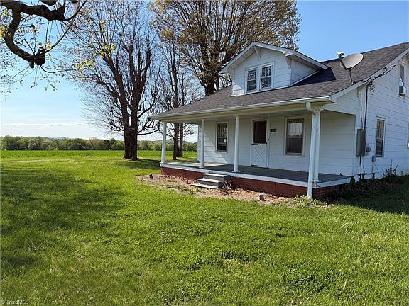 2nd image of 2109 Union Grove Church Rd