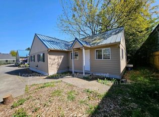 4553 NE 105th Ave #2, Portland, OR 97220