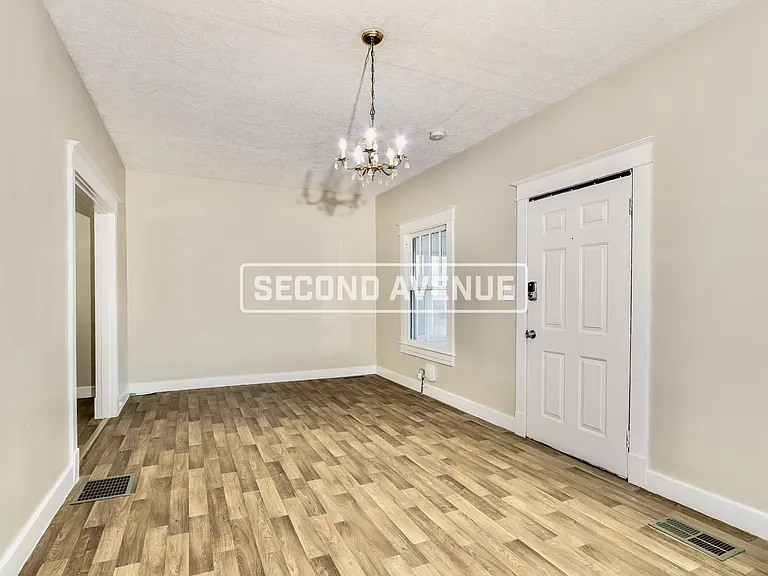 302 Cecil Ave — Photo 8
