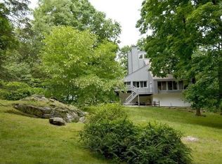 760 Guard Hill Rd, Bedford, NY 10506