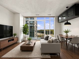 90 Stadium Rd Unit 806, Toronto, ON M5V 3W5