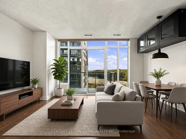 90 Stadium Rd Unit 806, Toronto, ON M5V 3W5
