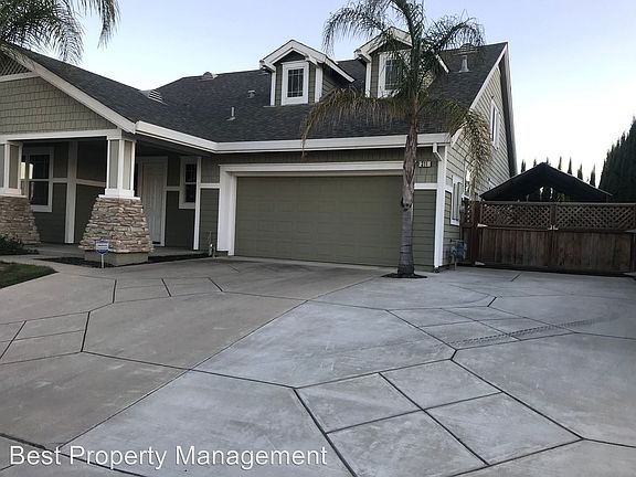 3rd image of 311 Clearwood Dr