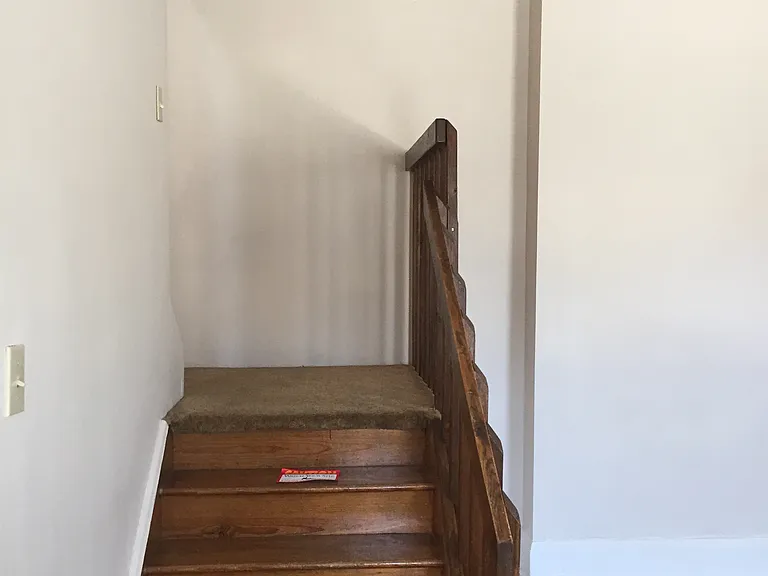 218 E Rochelle St #4 — Photo 7