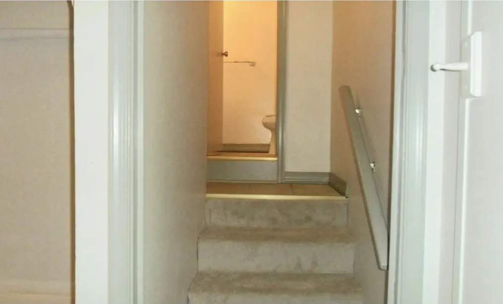 1 bed, 970 sqft, $990 — Photo 2