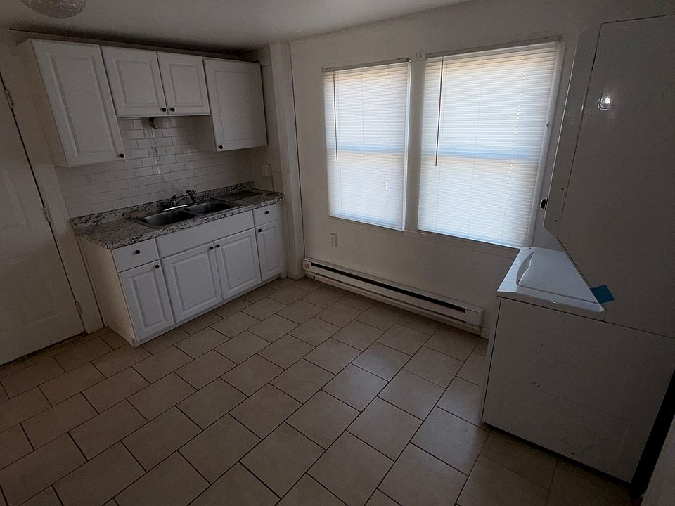 1st image of 10 Ames Ave APT 1