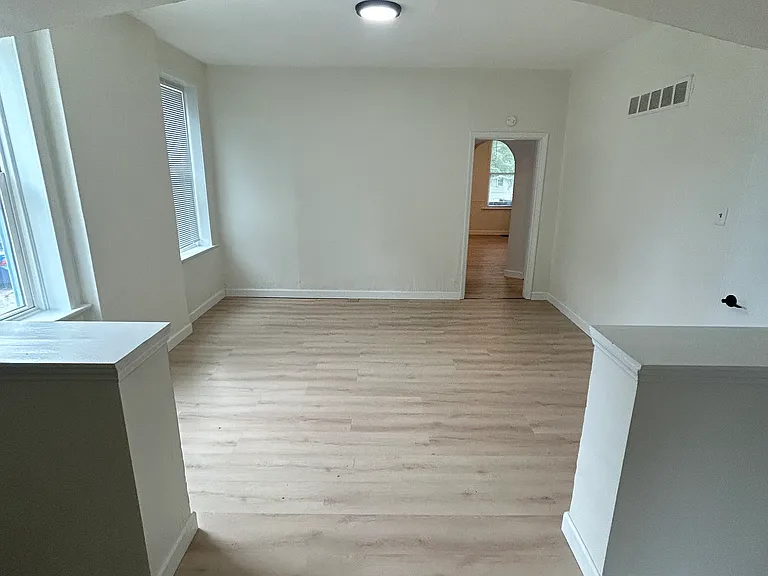 5461 Alabama Ave — Photo 4