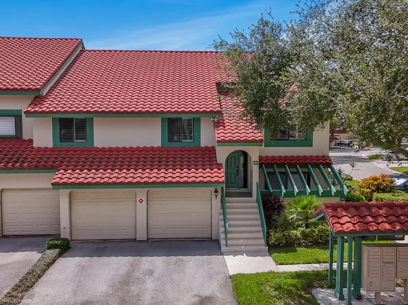 9 Lexington Lane E #H, Palm Beach Gardens, FL 33418