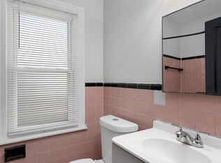 15717 Carlisle St, Detroit, MI 48205