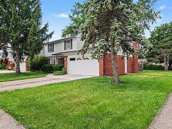 4th image of 31263 Shaw Dr