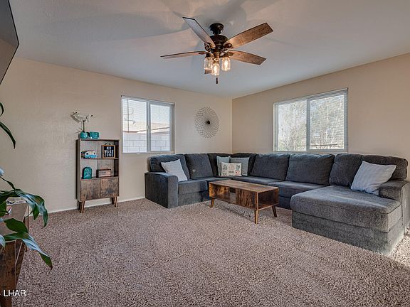 4th image of 2169 Chaparral Dr
