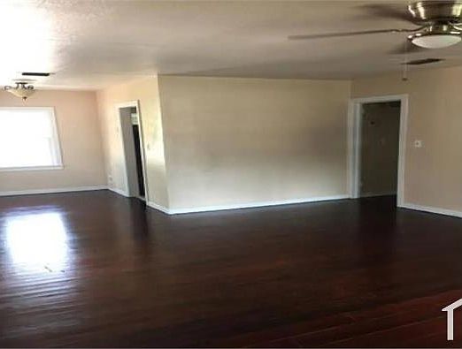 1st image of 2259 Home Park Cir E