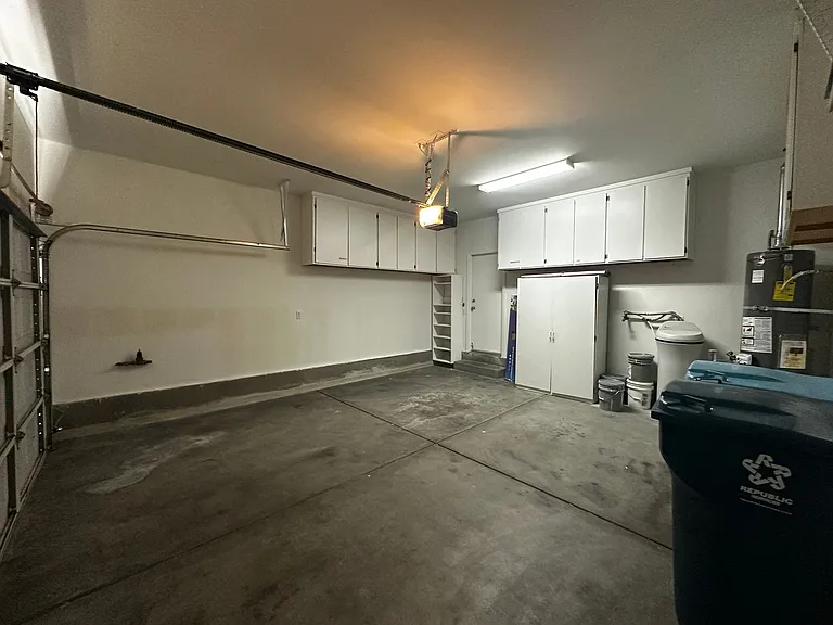 10912 Golden Birch Pl — Photo 18