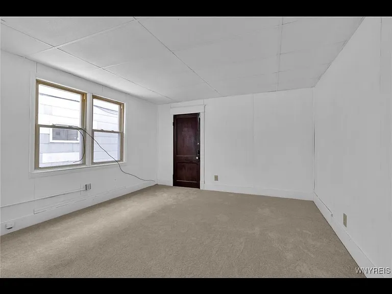 75 Mills St #2 — Photo 9