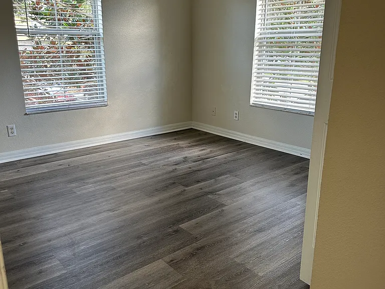 218 Draw Bridge Ln — Photo 36