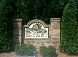 408 Old Grist Mill Blvd, Johnson City, TN 37615