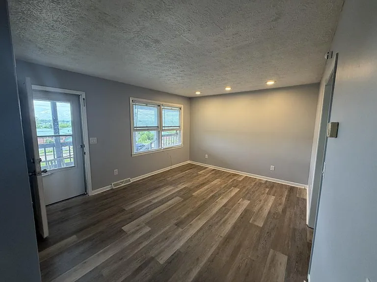 300 Car Mol Dr #4 — Photo 12