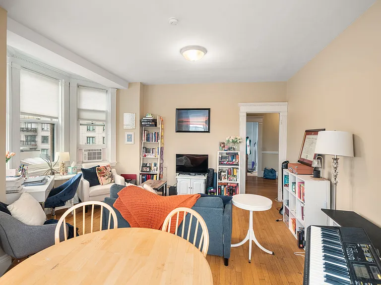 8 Garrison St #606 — Photo 3
