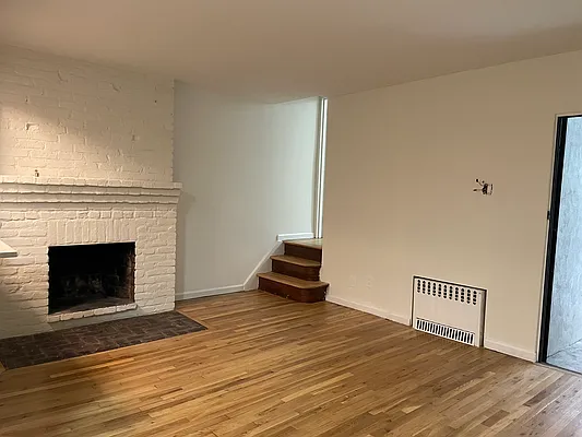 Rented by Keyah Enterprises | media 9