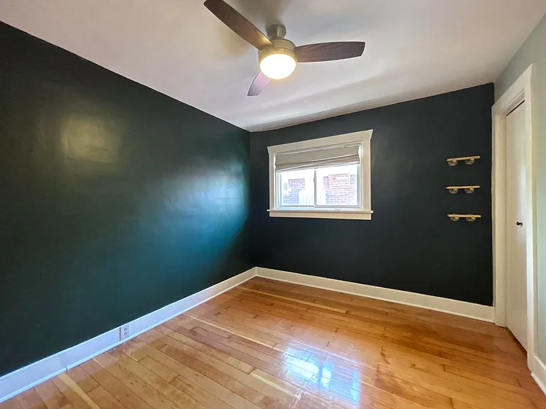 631 E Downington Ave — Photo 20