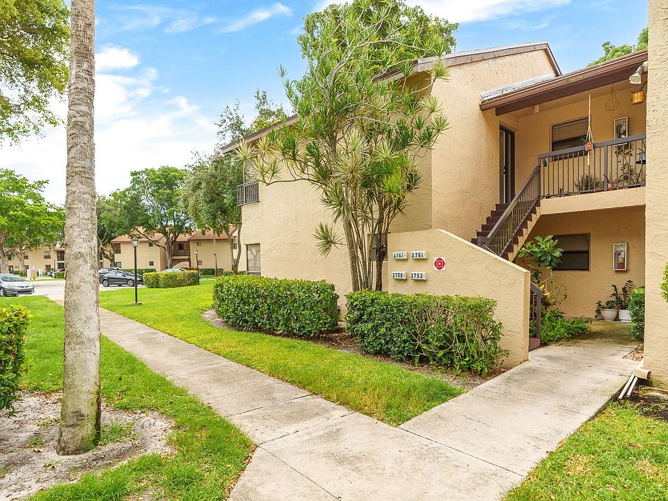1st image of 3767 Cocoplum Circle #3767